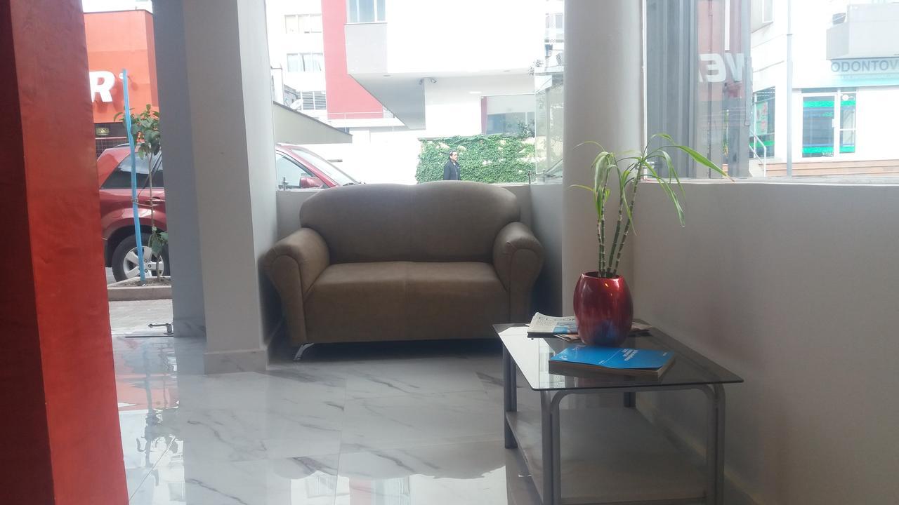 Hotel Saint Thomas Quito Ngoại thất bức ảnh
