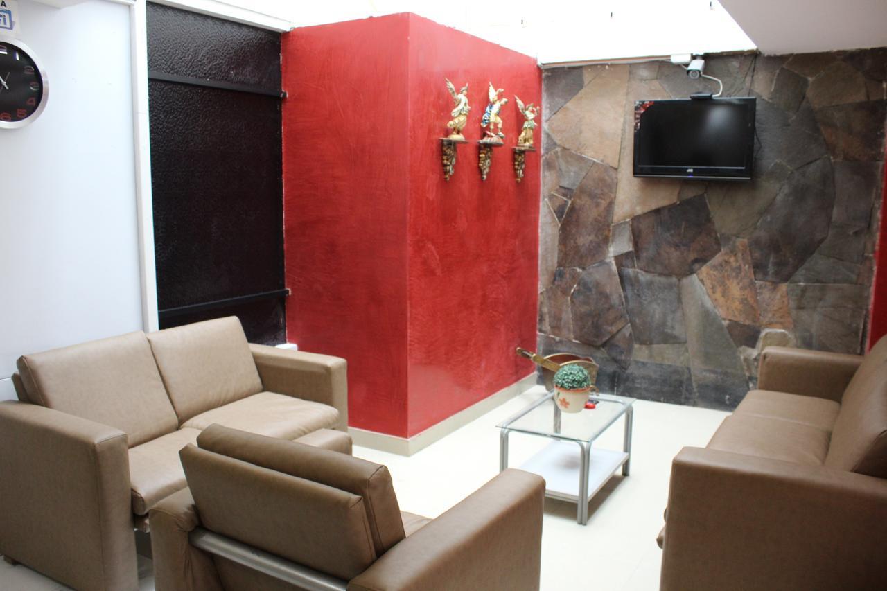 Hotel Saint Thomas Quito Ngoại thất bức ảnh