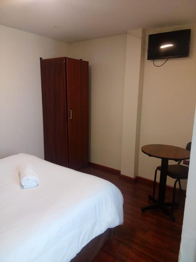 Hotel Saint Thomas Quito Ngoại thất bức ảnh